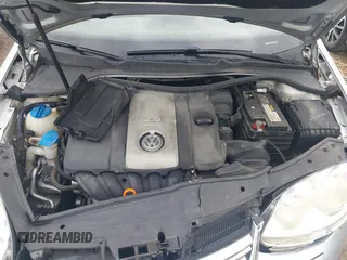 2007 Volkswagen Jetta Wolfsburg Edition z VIN 3VWEF71K77M166713, wystawiony jako IAAI lot #42746458 z przebiegiem 214 241 mil mil oraz . Historia ofert i sprzedaży dostępna na DreamBid. Obrazek 10.
