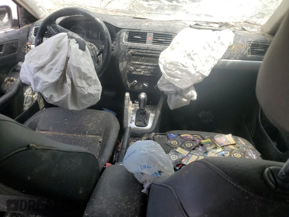 2012 Volkswagen Jetta TDI with VIN 3VWLL7AJ7CM007899, listed as a Copart auction lot 58003575 with Not provided miles and Salvage title. Bid and sale history available at DreamBid. Image 8.