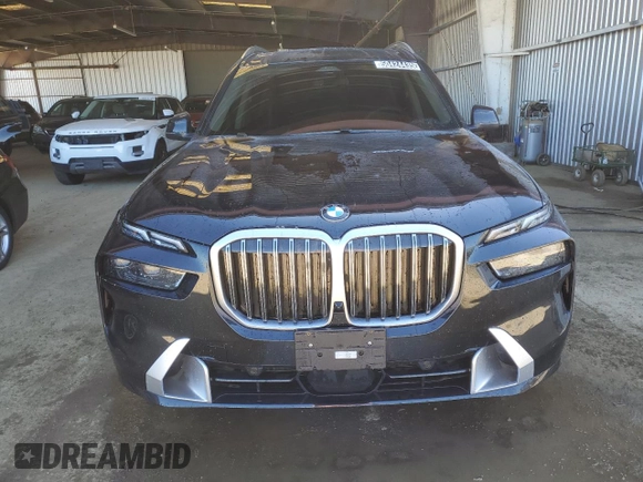 2025 BMW X7 xDrive40i with VIN 5UX23EM08S9X05620, listed as a Copart auction lot 50424435 with 21,354 mi miles and Clean Title. Bid and sale history available at carsss.com. Image 5.