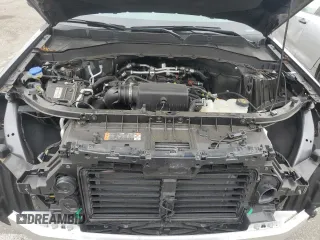 2023 Ford Explorer XLT z VIN 1FMSK7DH3PGB91471, wystawiony jako Copart lot #55952575 z przebiegiem 8 951 mil mil oraz Szkoda całkowita • Salvage title. Historia ofert i sprzedaży dostępna na DreamBid. Obrazek 12.