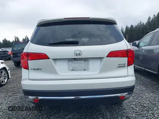 2016 Honda Pilot Elite with VIN 5FNYF6H05GB062868, listed as a IAAI auction lot 41804794 with 1 mi miles. Bid and sale history available at carsss.com. Image 16.