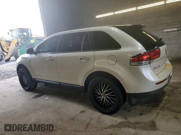 2011 Lincoln MKX with VIN 2LMDJ8JK6BBJ09965, listed as a Copart auction lot 56022025 with 161,183 mi miles and Clean Title. Bid and sale history available at DreamBid. Image 2.