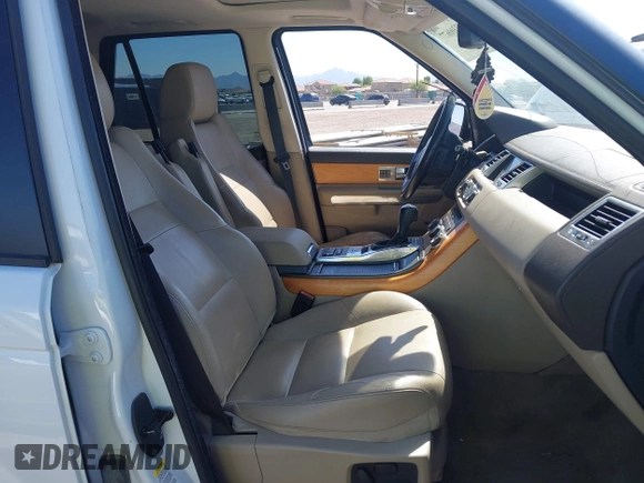 2013 Land Rover Range Rover Sport HSE with VIN SALSF2D48DA784484, listed as a IAAI auction lot 42300677 with 175,993 mi miles and . Bid and sale history available at DreamBid. Image 5.