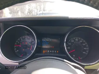 2016 Ford Mustang EcoBoost z VIN 1FA6P8THXG5252914, wystawiony jako IAAI lot #42184803 z przebiegiem 132 973 mil mil oraz . Historia ofert i sprzedaży dostępna na DreamBid. Obrazek 7.