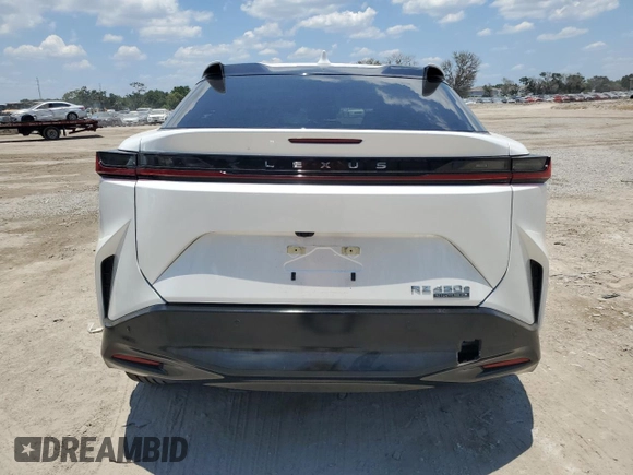2023 Lexus RZ 450e Premium z VIN JTJAAAAB7PA001851, wystawiony jako Copart lot #57144464 z przebiegiem 3 731 mil mil oraz Szkoda całkowita • Salvage title. Historia ofert i sprzedaży dostępna na DreamBid. Obrazek 6.