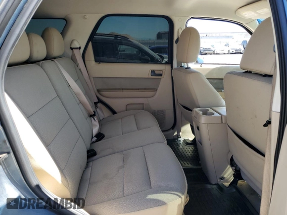 2010 Ford Escape XLT с VIN 1FMCU0D78AKC42318, выставлен на аукционе Copart как лот 61623385 с пробегом 118 353 миль миль и Чистый • Clean title. История ставок и продаж доступна на DreamBid. Изображение 10.