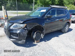 2017 Nissan Rogue SL z VIN JN8AT2MV5HW276734, wystawiony jako IAAI lot #42312469 z przebiegiem 110 635 mil mil oraz . Historia ofert i sprzedaży dostępna na DreamBid. Obrazek 20.