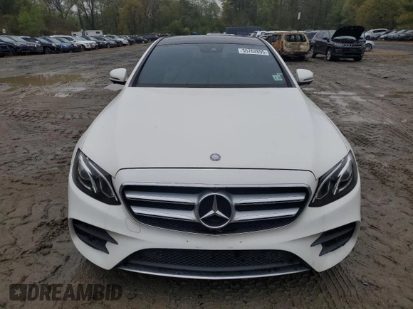 2019 Mercedes-Benz E 300 with VIN WDDZF4KB2KA600498, listed as a Copart auction lot 55762695 with 96,796 mi miles and Clean Title. Bid and sale history available at DreamBid. Image 5.