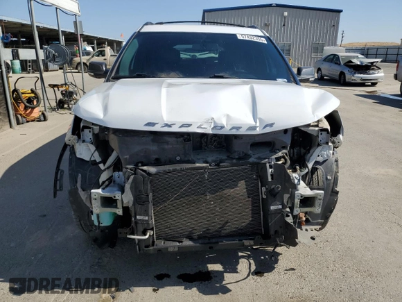 2019 Ford Explorer XLT z VIN 1FM5K7D80KGA73464, wystawiony jako Copart lot #57432355 z przebiegiem 54 822 mil mil oraz Szkoda całkowita • Salvage title. Historia ofert i sprzedaży dostępna na DreamBid. Obrazek 5.