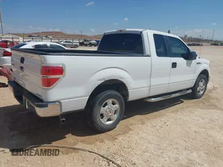 2013 Ford F-150 XL z VIN 1FTEX1CM4DFC79980, wystawiony jako IAAI lot #41882064 z przebiegiem 62 304 mil mil oraz . Historia ofert i sprzedaży dostępna na DreamBid. Obrazek 4.