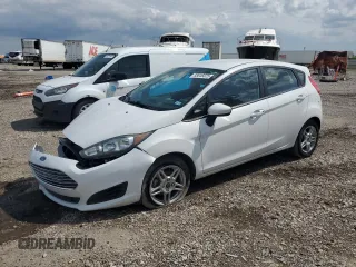 2019 Ford Fiesta SE z VIN 3FADP4EJ7KM113164, wystawiony jako Copart lot #55846025 z przebiegiem 121 731 mil mil oraz Szkoda całkowita • Salvage title. Historia ofert i sprzedaży dostępna na DreamBid. Obrazek 1.