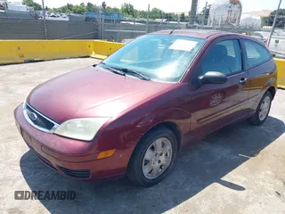 2007 Ford Focus S с VIN 1FAHP31NX7W331899, выставлен на аукционе IAAI как лот 42448423 с пробегом 108 943 миль миль и . История ставок и продаж доступна на DreamBid. Изображение 2.
