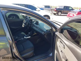 2018 Toyota Yaris iA with VIN 3MYDLBYV0JY333442, listed as a IAAI auction lot 41935391 with 98,124 mi miles. Bid and sale history available at carsss.com. Image 5.