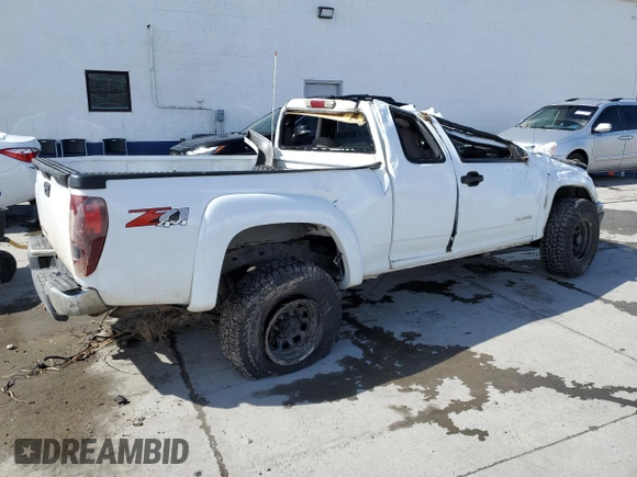 2005 Chevrolet Colorado LS Z71 z VIN 1GCDT196758175960, wystawiony jako Copart lot #48176765 z przebiegiem Nie podano mil oraz Szkoda całkowita • Salvage title. Historia ofert i sprzedaży dostępna na DreamBid. Obrazek 3.