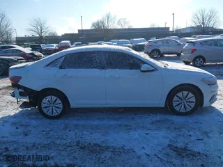 2019 Volkswagen Jetta S with VIN 3VWC57BU3KM116734, listed as a IAAI auction lot 41263385 with 61,865 mi miles. Bid and sale history available at carsss.com. Image 12.