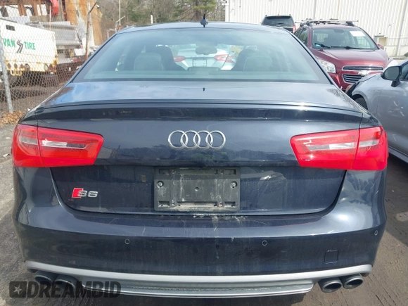 2013 Audi S6 Prestige with VIN WAUF2AFC6DN081829, listed as a IAAI auction lot 41785814 with 127,935 mi miles. Bid and sale history available at carsss.com. Image 16.