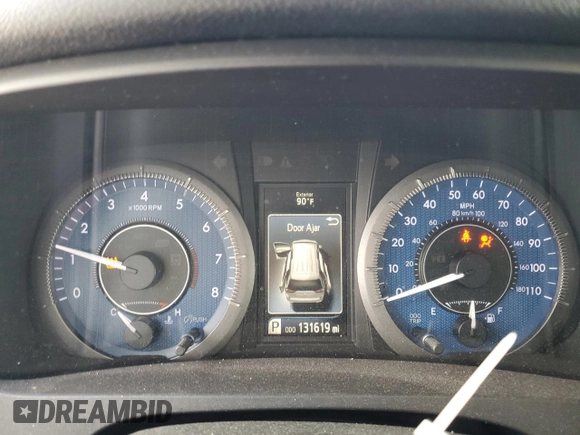 2016 Toyota Sienna XLE with VIN 5TDYK3DC5GS730870, listed as a Copart auction lot 62107505 with 131,619 mi miles and Salvage title. Bid and sale history available at DreamBid. Image 9.