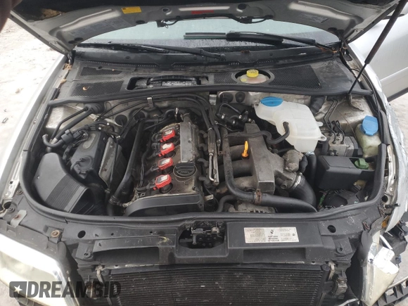 2001 Audi A4 с VIN WAUDC68D61A003383, выставлен на аукционе Copart как лот 85887854 с пробегом 276 900 миль миль и Чистый • Clean title. История ставок и продаж доступна на DreamBid. Изображение 11.