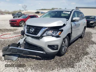 2020 Nissan Pathfinder SL z VIN 5N1DR2CM5LC603090, wystawiony jako Copart lot #49858215 z przebiegiem 118 252 mil mil oraz Szkody całkowita. Historia ofert i sprzedaży dostępna na DreamBid. Obrazek 1.