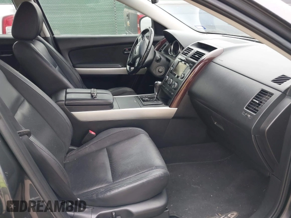 2013 Mazda CX-9 Grand Touring with VIN JM3TB2DA1D0401785, listed as a IAAI auction lot 42034331 with 128,146 mi miles and . Bid and sale history available at DreamBid. Image 5.