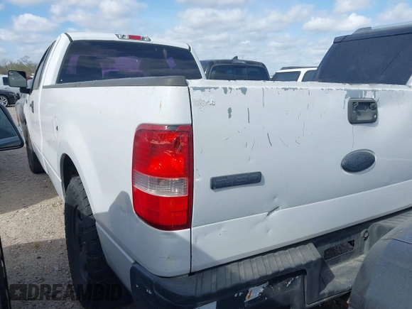 2007 Ford F-150 XL with VIN 1FTRF12W07KC20394, listed as a IAAI auction lot 41297320 with 240,415 mi miles and . Bid and sale history available at DreamBid. Image 3.