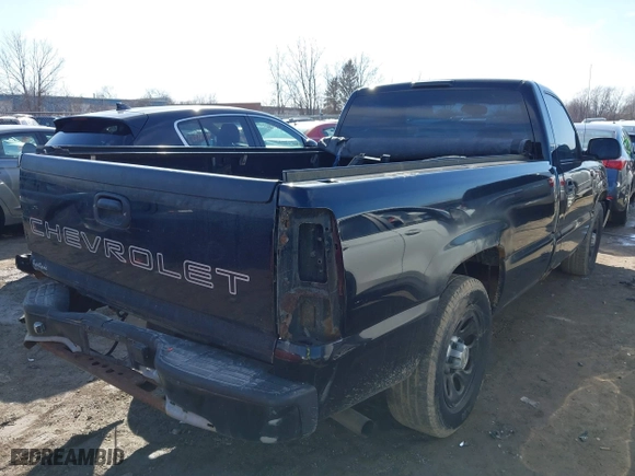 2006 Chevrolet Silverado 1500 Work Truck with VIN 3GCEC14X76G213817, listed as a IAAI auction lot 41817367 with 181,860 mi miles. Bid and sale history available at carsss.com. Image 4.