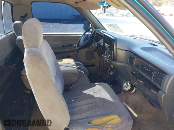 1997 Dodge Ram 1500 with VIN 1B7HC16Y6VS148615, listed as a IAAI auction lot 41852710 with 253,322 mi miles. Bid and sale history available at carsss.com. Image 5.