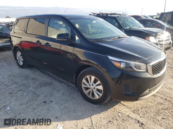 2017 Kia Sedona LX with VIN KNDMB5C15H6306388, listed as a Copart auction lot 84343854 with 106,088 mi miles and Salvage Title. Bid and sale history available at carsss.com. Image 4.