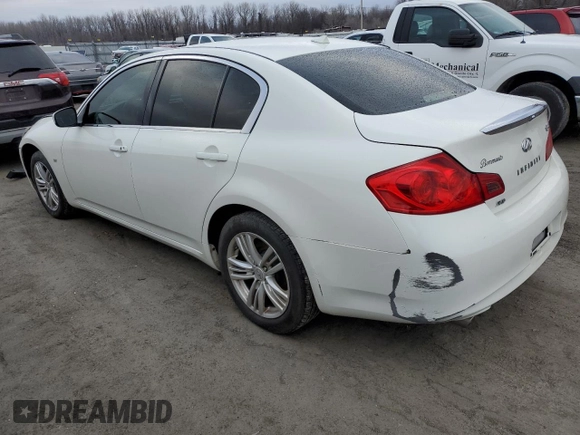 2015 Infiniti Q40 with VIN JN1CV6AR6FM522375, listed as a Copart auction lot 39700744 with 107,801 mi miles and Salvage Title. Bid and sale history available at carsss.com. Image 2.