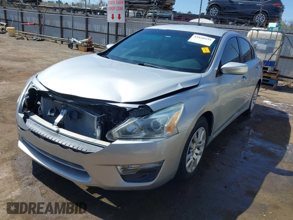 2013 Nissan Altima SV with VIN 1N4AL3AP4DN539082, listed as a IAAI auction lot 41848939 with 142,294 mi miles and . Bid and sale history available at carsss.com. Image 18.