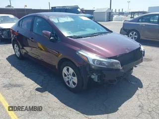2017 Kia Forte LX with VIN 3KPFK4A71HE042784, listed as a IAAI auction lot 42152726 with 165,474 mi miles. Bid and sale history available at carsss.com. Image 1.