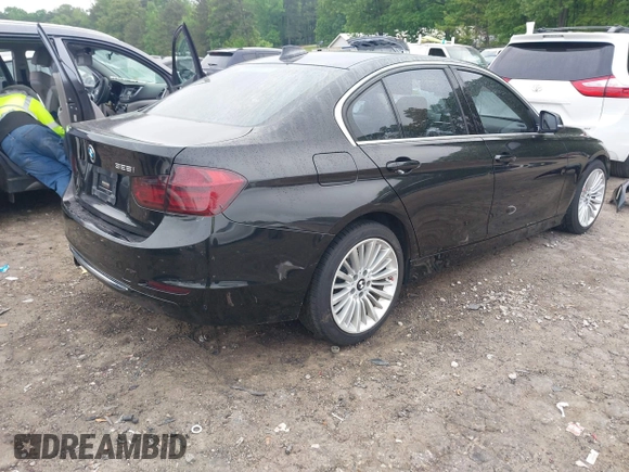 2013 BMW 3 Series 328i z VIN WBA3A5G54DNP20416, wystawiony jako IAAI lot #42092526 z przebiegiem 136 545 mil mil oraz . Historia ofert i sprzedaży dostępna na DreamBid. Obrazek 4.