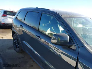 2018 Jeep Grand Cherokee Laredo E with VIN 1C4RJFAGXJC147400, listed as a IAAI auction lot 41358662 with 97,184 mi miles. Bid and sale history available at carsss.com. Image 14.