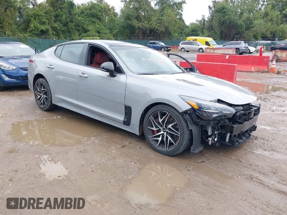 2023 Kia Stinger GT-Line with VIN KNAE35LD6P6122925, listed as a IAAI auction lot 40497739 with 38,107 mi miles. Bid and sale history available at carsss.com. Image 1.