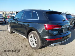 2024 Audi Q5 S line Premium with VIN WA1G2AFY6R2104354, listed as a IAAI auction lot 42248000 with 6,157 mi miles and . Bid and sale history available at DreamBid. Image 3.