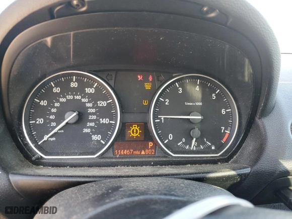 2009 BMW 1 Series 128i SULEV with VIN WBAUP93559VF48374, listed as a Copart auction lot 67668184 with 114,467 mi miles and Salvage Title. Bid and sale history available at carsss.com. Image 9.