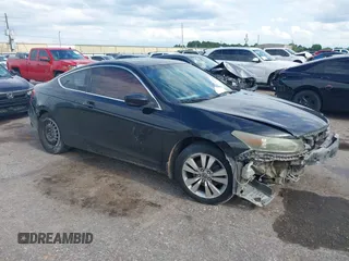 2010 Honda Accord EX z VIN 1HGCS1B72AA016673, wystawiony jako IAAI lot #42367066 z przebiegiem 302 830 mil mil oraz . Historia ofert i sprzedaży dostępna na DreamBid. Obrazek 1.