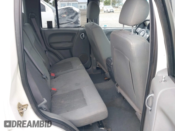 2005 Jeep Liberty Limited with VIN 1J4GK58K85W539895, listed as a IAAI auction lot 41869242 with 163,967 mi miles. Bid and sale history available at carsss.com. Image 8.