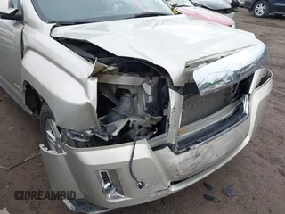2014 GMC Terrain SLE z VIN 2GKALREK1E6258671, wystawiony jako IAAI lot #42370938 z przebiegiem 81 727 mil mil oraz . Historia ofert i sprzedaży dostępna na DreamBid. Obrazek 6.