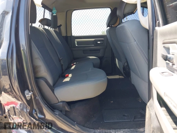 2017 Ram 1500 Big Horn z VIN 1C6RR7LT2HS677912, wystawiony jako IAAI lot #42198020 z przebiegiem 136 215 mil mil oraz . Historia ofert i sprzedaży dostępna na DreamBid. Obrazek 8.