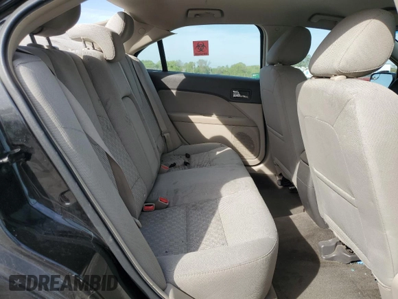 2011 Ford Fusion SE with VIN 3FAHP0HA1BR275235, listed as a Copart auction lot 54533125 with 137,027 mi miles and Salvage Title. Bid and sale history available at DreamBid. Image 10.