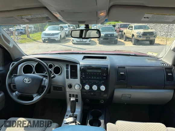 2008 Toyota Tundra с VIN 5TBBV54138S494334, выставлен на аукционе Copart как лот 60036975 с пробегом 196 363 миль миль и Чистый • Clean title. История ставок и продаж доступна на DreamBid. Изображение 8.
