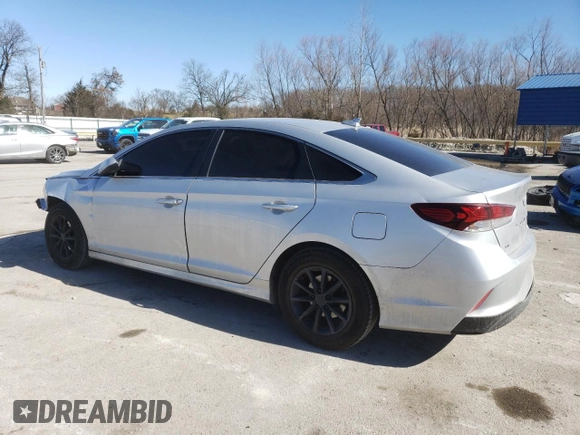 2019 Hyundai Sonata SE with VIN 5NPE24AF4KH792914, listed as a Copart auction lot 47111395 with 110,615 mi miles and Salvage Title. Bid and sale history available at DreamBid. Image 2.