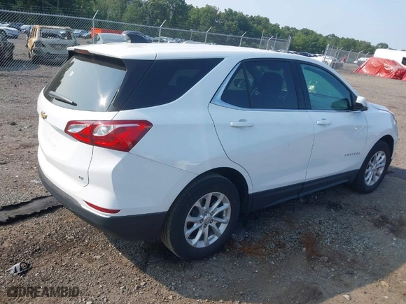 2020 Chevrolet Equinox LT with VIN 3GNAXKEV7LS671153, listed as a IAAI auction lot 40107856 with 32,888 mi miles. Bid and sale history available at carsss.com. Image 4.