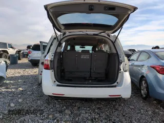 2011 Honda Odyssey EX-L with VIN 5FNRL5H63BB002480, listed as a Copart auction lot 84211304 with 160,316 mi miles and Salvage Title. Bid and sale history available at carsss.com. Image 6.
