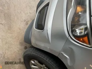 2017 Chevrolet Colorado 2WD LT z VIN 1GCGSCEN7H1185393, wystawiony jako IAAI lot #42511170 z przebiegiem 118 703 mil mil oraz . Historia ofert i sprzedaży dostępna na DreamBid. Obrazek 19.