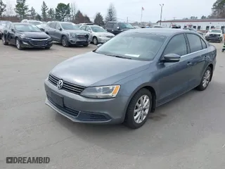 2013 Volkswagen Jetta Sedan SE w/Convenience/Sunroof with VIN 3VWDP7AJ6DM433495, listed as a IAAI auction lot 41696290 with NaN miles. Bid and sale history available at carsss.com. Image 2.