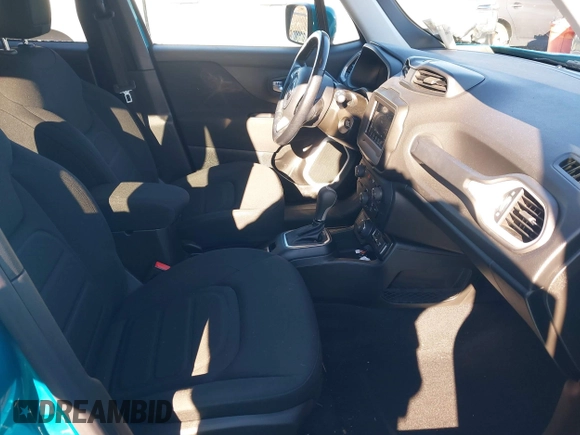 2020 Jeep Renegade Latitude with VIN ZACNJBBB7LPM01215, listed as a IAAI auction lot 41958969 with 61,167 mi miles and . Bid and sale history available at DreamBid. Image 5.