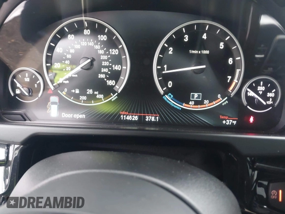 2017 BMW X5 xDrive35i z VIN 5UXKR0C36H0V76948, wystawiony jako IAAI lot #41015734 z przebiegiem 114 626 mil mil oraz . Historia ofert i sprzedaży dostępna na DreamBid. Obrazek 7.