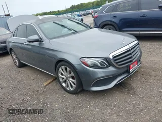2019 Mercedes-Benz E 300 z VIN WDDZF4KB9KA575468, wystawiony jako IAAI lot #42366391 z przebiegiem Nie podano mil oraz . Historia ofert i sprzedaży dostępna na DreamBid. Obrazek 1.